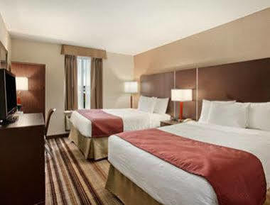ניו יורק Days Inn & Suites By Wyndham Jamaica Jfk Airport מראה חיצוני תמונה